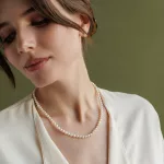GAURA PEARLS FEHÉR GYÖNGYSOR ROZÉ ARANYOZOTT ZÁRRAL 1032843